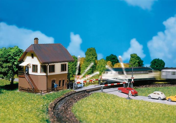 FALLER 222170 - Beschrankter Bahnübergang, elektronisch
