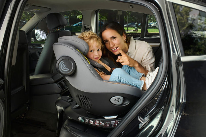 Chicco Seat105 I-Size, Autositz nach ECE R129/03, 360° drehbar, 6 Positionen, schneller und einfache