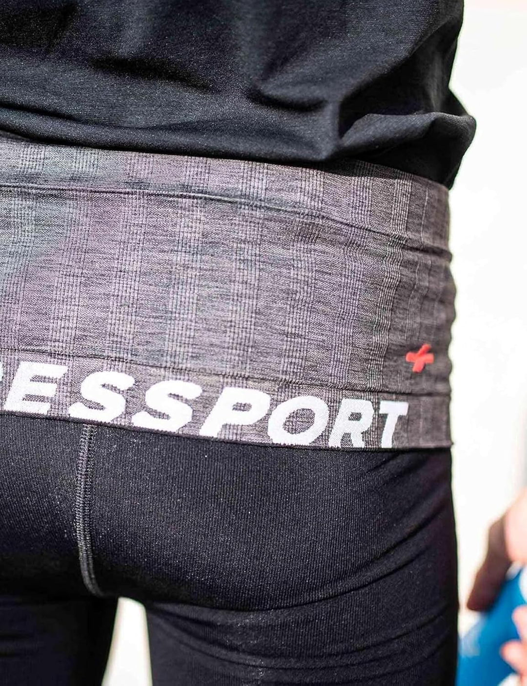 COMPRESSPORT Free Belt Laufgürtel M/L Schwarz, M/L Schwarz