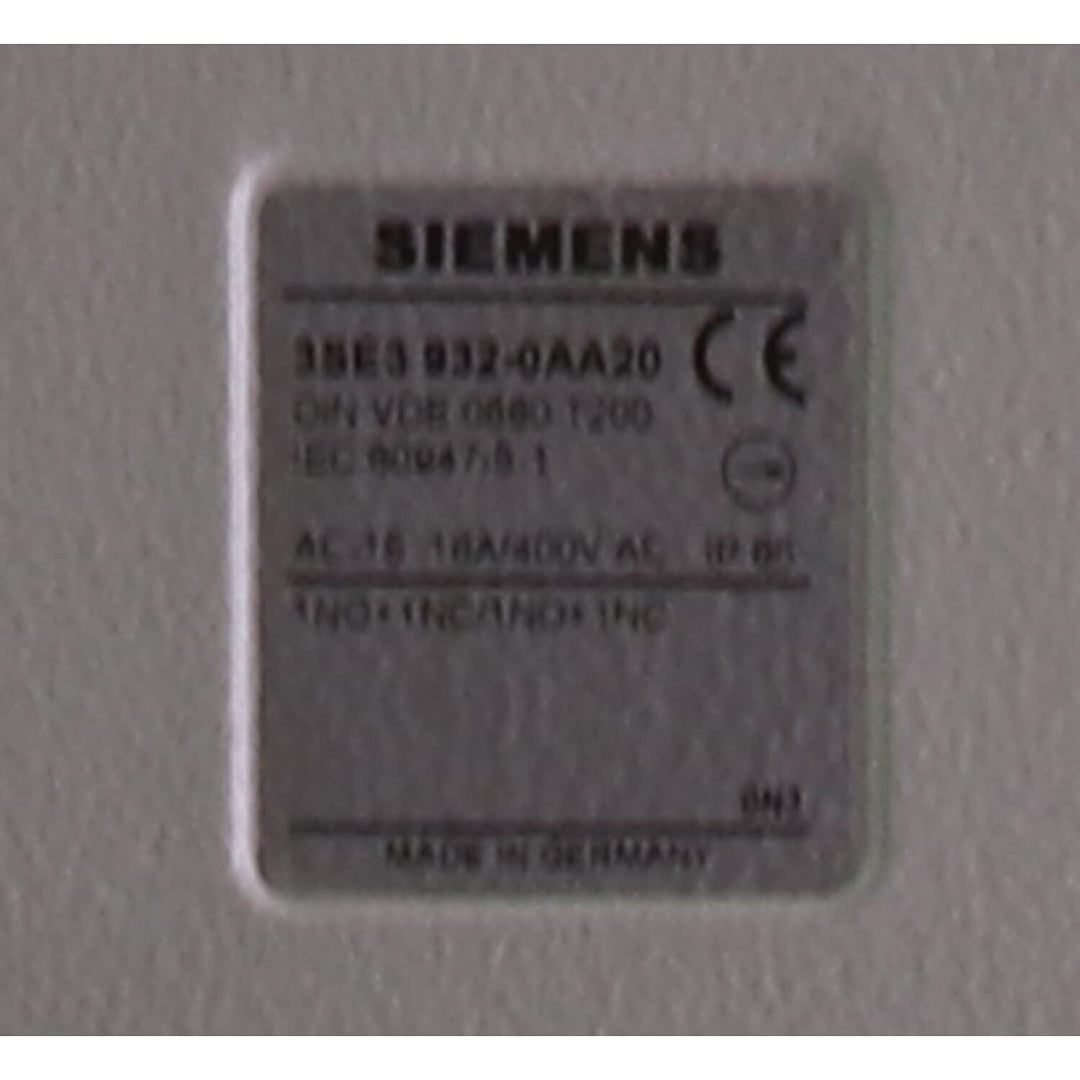 Siemens 3SE3932-0AA20 Foot Switch Fussschalter New NFP