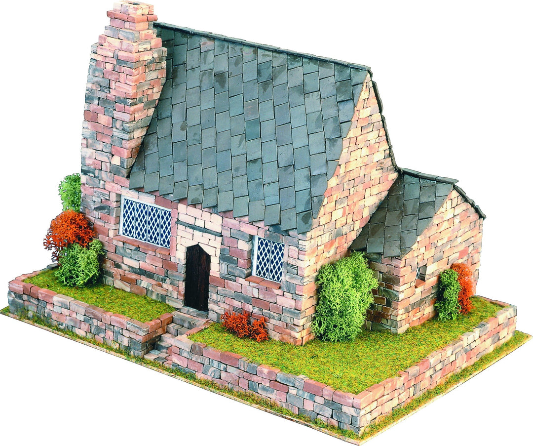 DOMUS Kits Domus Kits40302 2291 Teile Country 5 Haus Modell, Massstab 1:50, Mehrfarbig