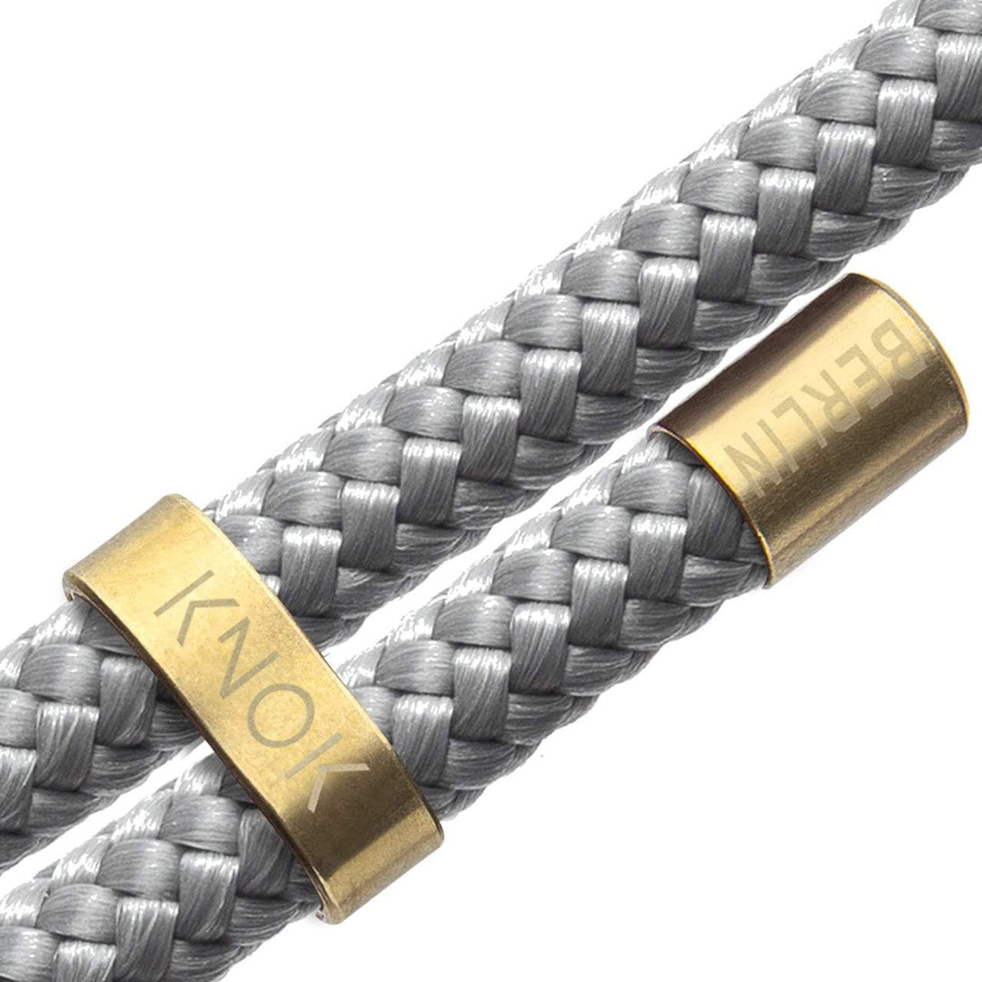 KNOK Handykette Kompatibel mit Apple iPhone 17 PRO MAX - Silikon Hülle mit Band - Handyhülle für Sma