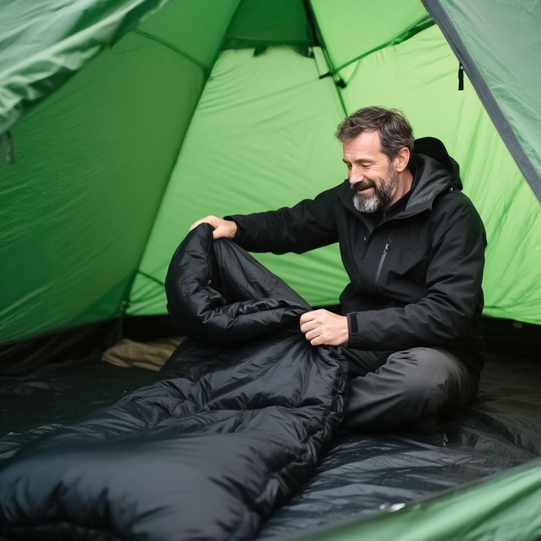 Clostnature Schlafsack Camping - Leichter Schlafsack für Erwachsene mit Kleines Packmass, Kompakter
